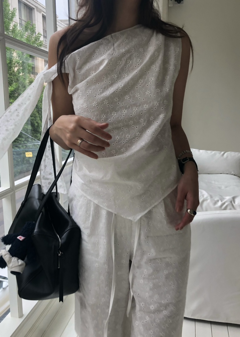 OUPPT韓國直郵㊣東大門實拍女裝新品推薦時尚人氣襯衫蕾絲衫OUPPT襯衫/蕾絲衫