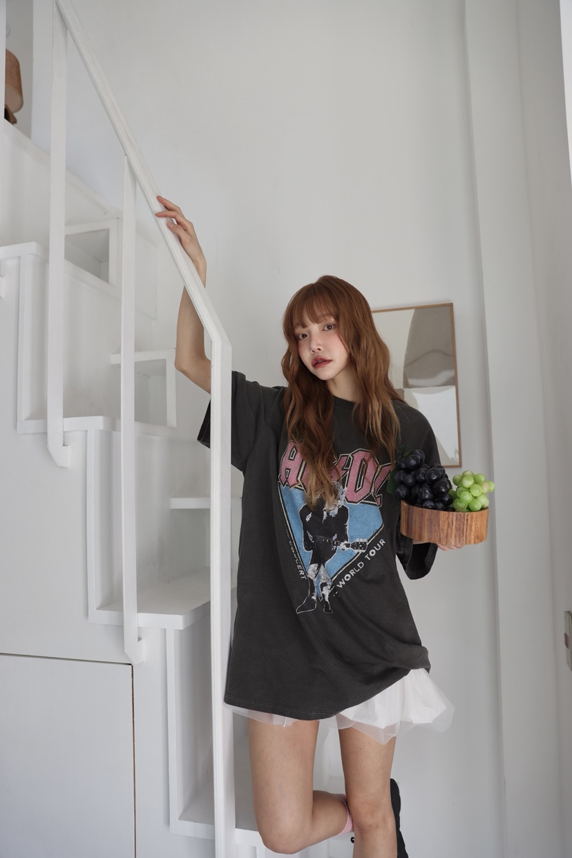 OURWAVE/OUR ROOM韓國㊣直郵東大門代購女裝新品人氣熱賣T恤Our Wave/Our RoomT恤