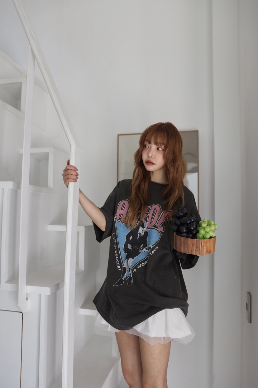 OURWAVE/OUR ROOM韓國㊣直郵東大門代購女裝新品人氣熱賣T恤Our Wave/Our RoomT恤