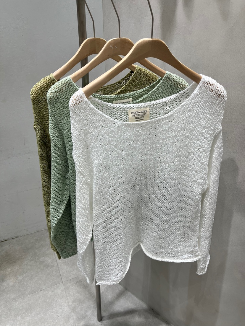 EVERCOMMERCE METICULOUSLY DESIGNED直郵韓國代購㊣女裝新款時尚針織衫EVERCOMMERCE METICULOUSLY DESIGNED針織衫