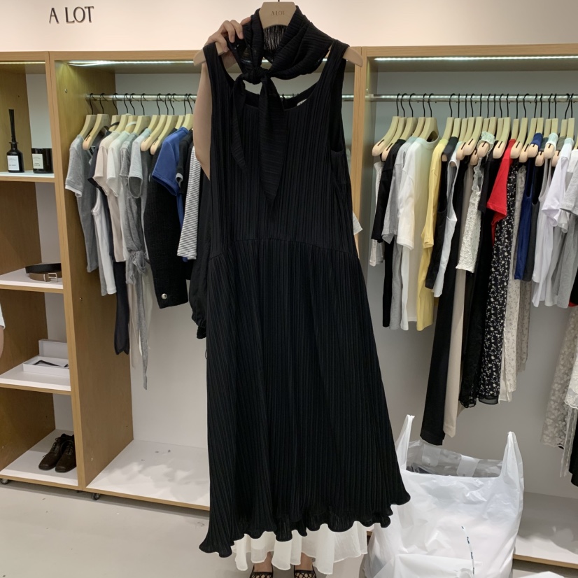 ALOT直郵韓國代購㊣女裝新款休閑熱賣人氣時尚推薦套裝褶皺A LOT套裝圖色2