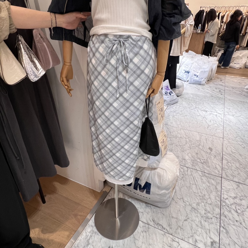 VENIR-a韓國直郵㊣女裝新款25春夏推薦休閑時尚半身裙中短裙VENIR-a半身裙/中短裙圖色1