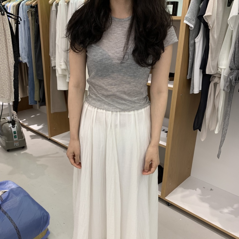 ALOT韓國直郵㊣女裝新款時尚推薦人氣25春夏休閑熱賣T恤A LOTT恤圖色2