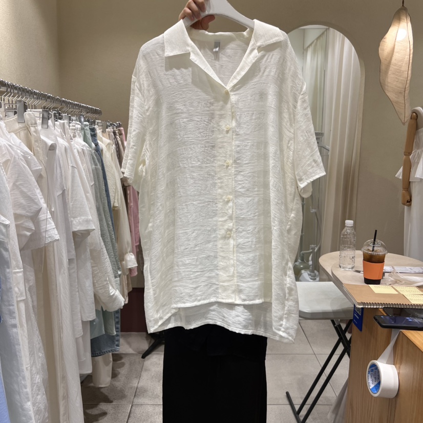 BROCCOLISALAD韓國㊣直郵東大門代購女裝新款熱賣襯衫蕾絲衫BROCCOLISALAD襯衫/蕾絲衫