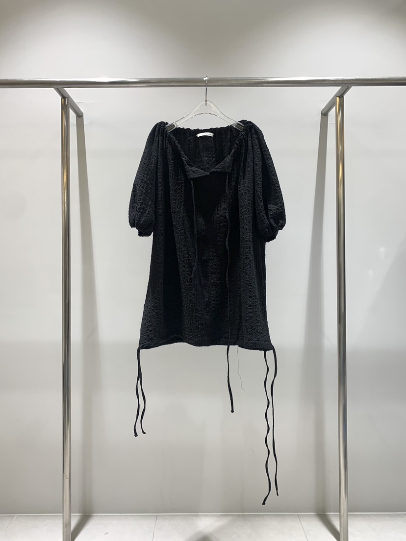 CESTLAVIE韓國直郵㊣女裝新款推薦熱賣人氣休閑25春夏連衣裙露肩CESTLAVIE連衣裙圖色2