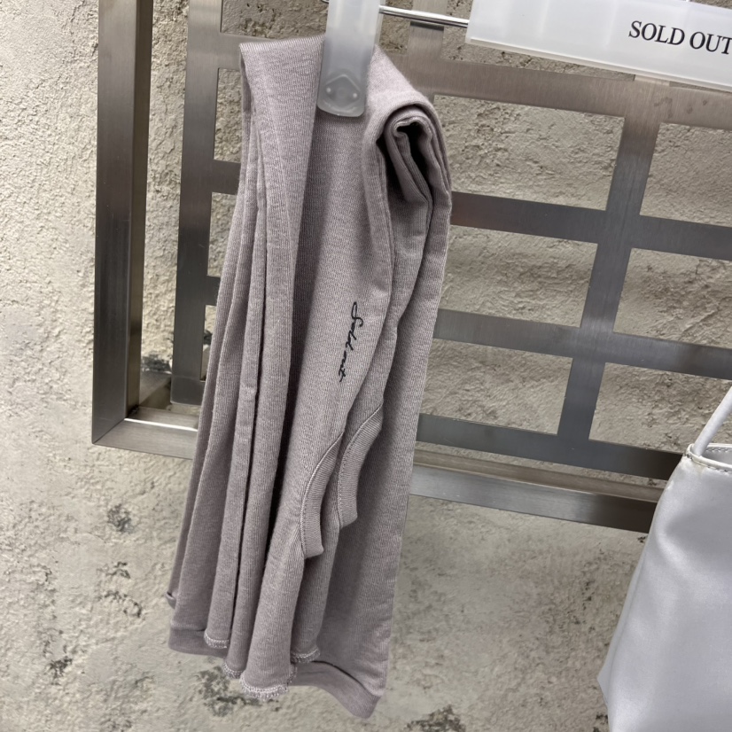 SOLD OUT韓國㊣直郵東大門代購女裝新款推薦25春夏人氣襪子SOLD OUT襪子圖色3