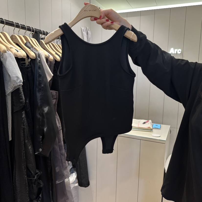 ARC直郵韓國代購㊣女裝新品推薦熱賣休閑時尚25春夏吊帶背心ARC EN CIEL吊帶/背心圖色3