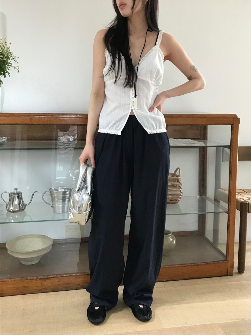 ESCHER韓國㊣直郵東大門代購女裝新品25春夏推薦人氣吊帶背心ESCHER吊帶/背心