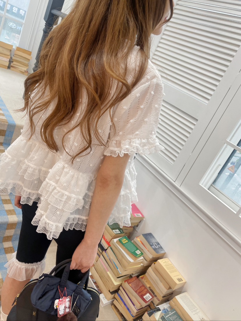 BOUTIQUE-L韓國㊣直郵東大門代購女裝新款休閑時尚襯衫蕾絲衫BOUTIQUE-L襯衫/蕾絲衫