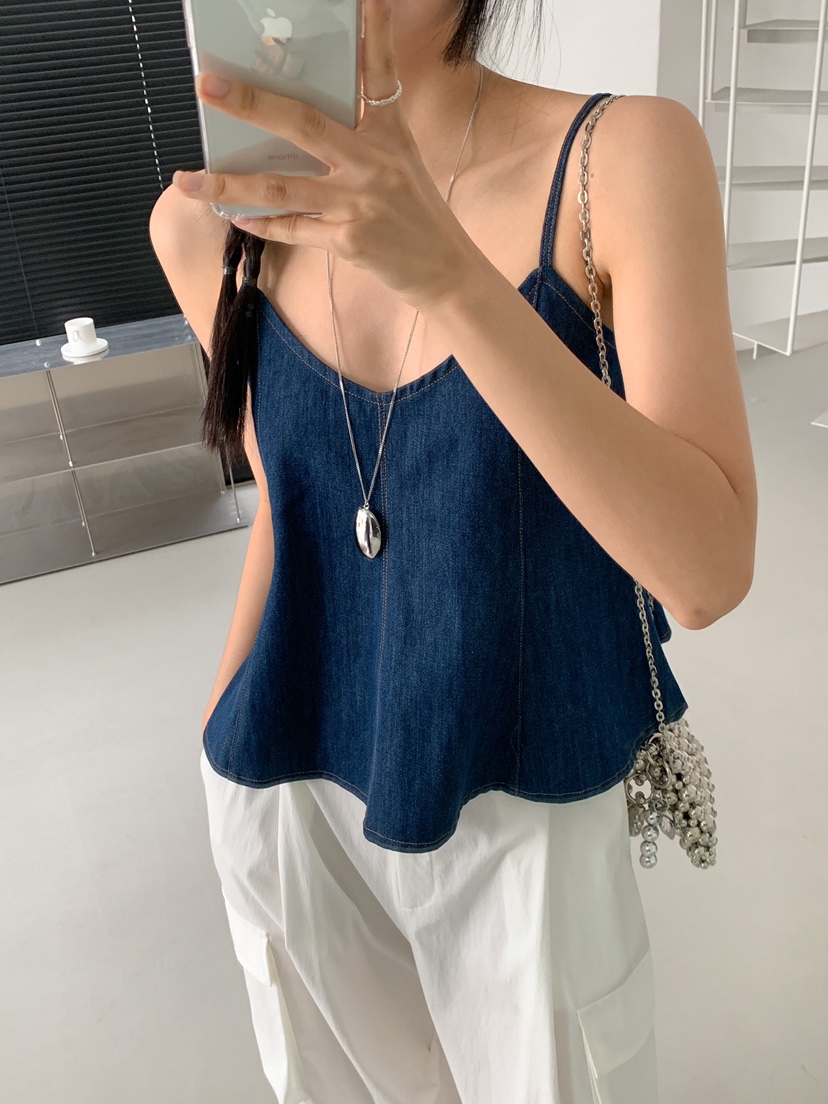 MILLIMETER韓國直郵㊣東大門實拍女裝新款熱賣時尚吊帶背心MILLIMETER吊帶/背心
