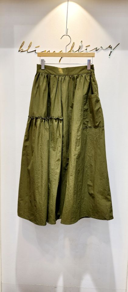 BLING BLING-S韓國㊣直郵東大門代購女裝新款熱賣長裙荷葉邊口袋BLING BLING-S長裙圖色1