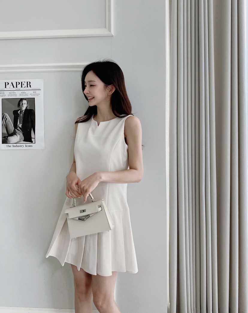 CLOTH韓國直郵㊣女裝新品推薦時尚熱賣休閑25春夏人氣連衣裙CLOTH連衣裙