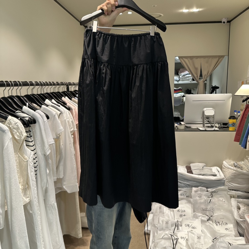 RE STOCK韓國㊣直郵東大門代購女裝新品25春夏推薦時尚長裙RE STOCK長裙