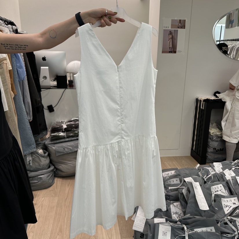 REIRAI直郵韓國代購㊣女裝新款休閑推薦人氣熱賣時尚連衣裙Reirai連衣裙