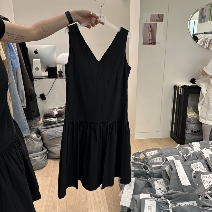 REIRAI直郵韓國代購㊣女裝新款休閑推薦人氣熱賣時尚連衣裙Reirai連衣裙圖色2