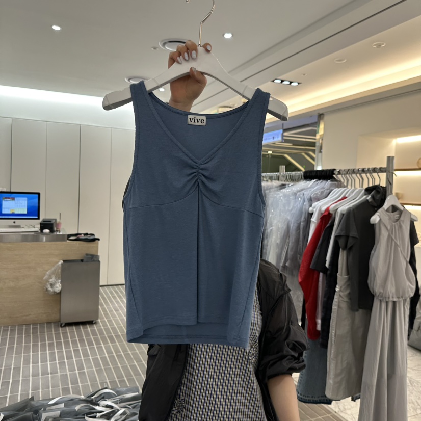 VIVE韓國直郵女裝新款熱賣休閑職業人氣25春夏時尚吊帶背心VIVE吊帶/背心圖色2