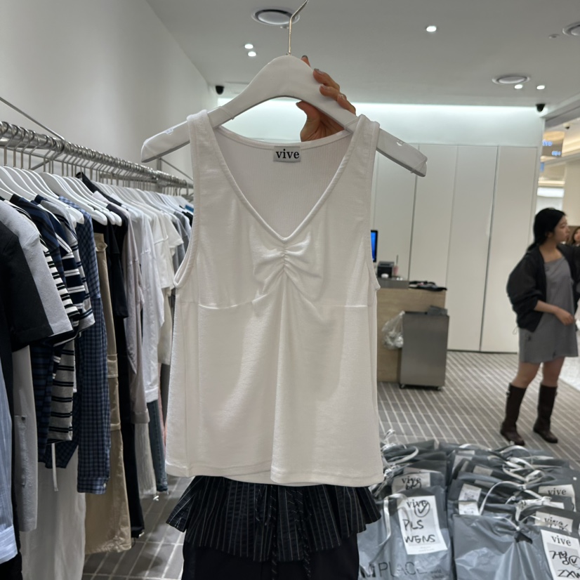 VIVE韓國直郵女裝新款熱賣休閑職業人氣25春夏時尚吊帶背心VIVE吊帶/背心圖色3