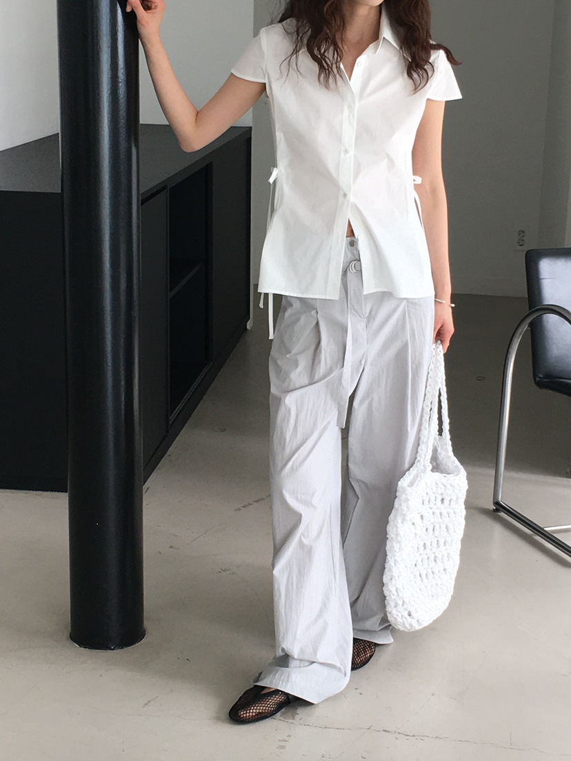 MONDAYMORING韓國代購女裝新款真品熱賣人氣推薦襯衫蕾絲衫MONDAYMORING襯衫/蕾絲衫