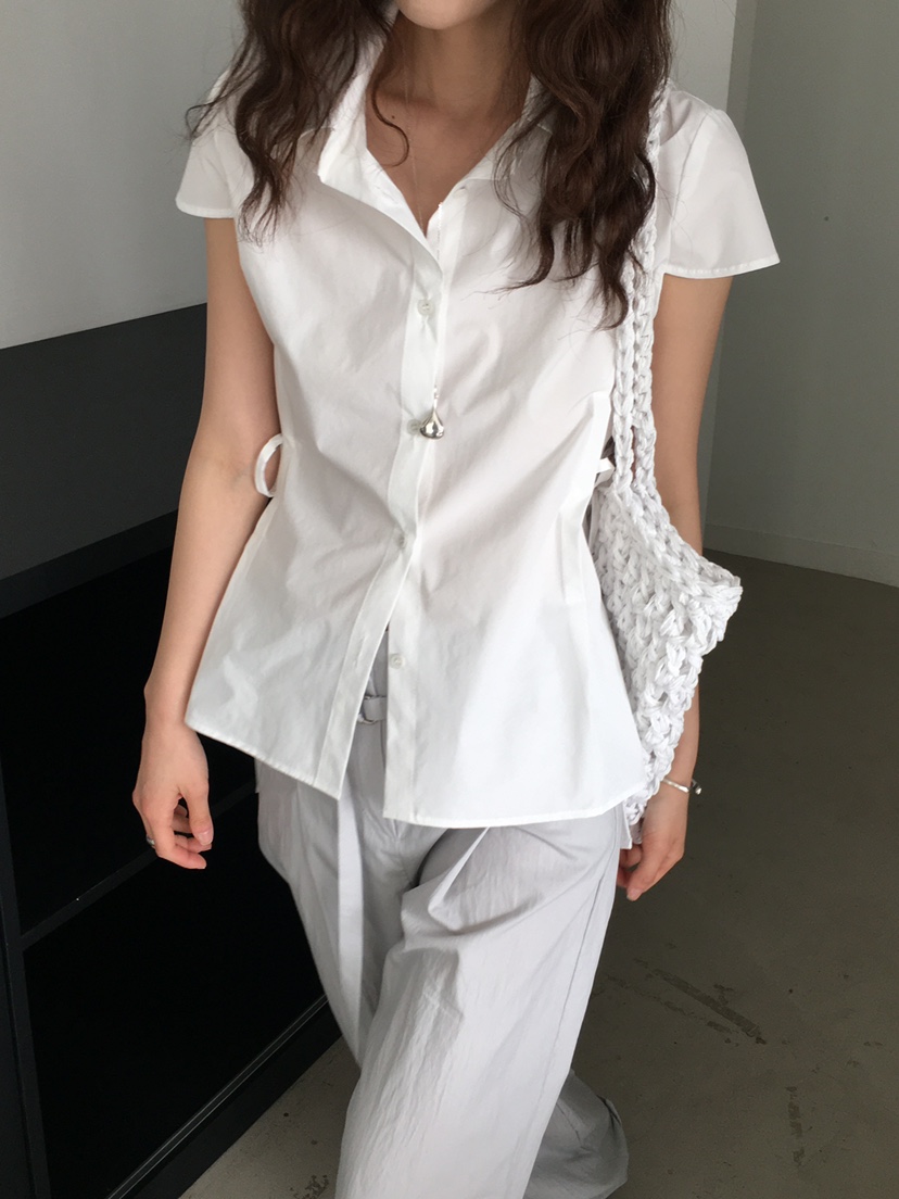 MONDAYMORING韓國代購女裝新款真品熱賣人氣推薦襯衫蕾絲衫MONDAYMORING襯衫/蕾絲衫