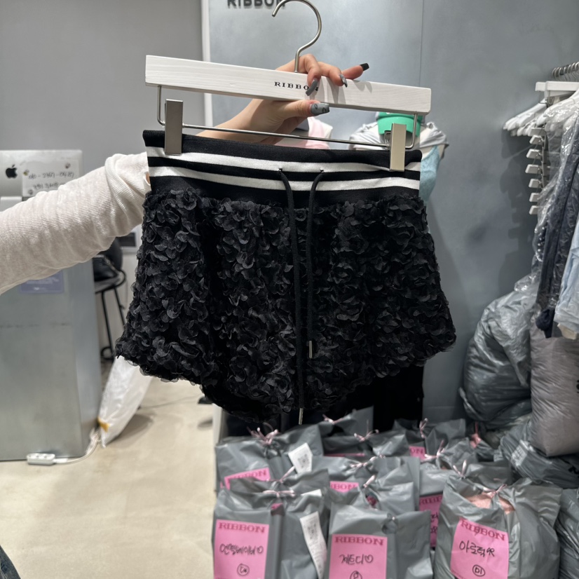 RIBBON東大門代購女裝新品真品熱賣時尚25春夏推薦短褲蕾絲RIBBON短褲圖色2