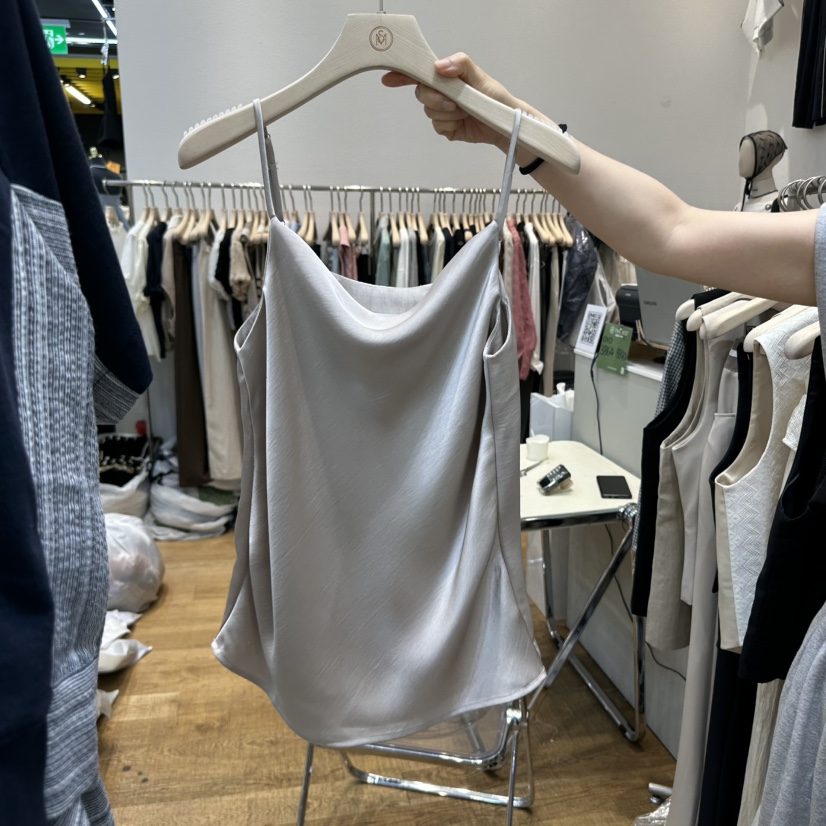 THE MOST-Q東大門代購女裝新品時尚人氣熱賣真品吊帶背心THE MOST吊帶/背心圖色2