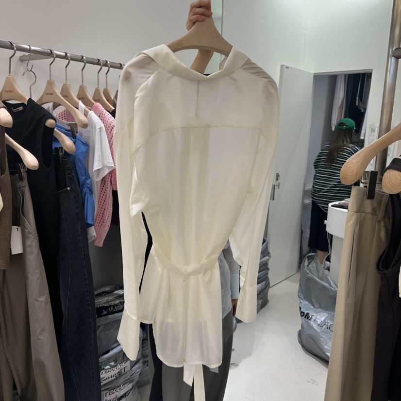 RENDER東大門代購女士新品時尚熱賣25春夏襯衫蕾絲衫含腰帶RENDER襯衫/蕾絲衫