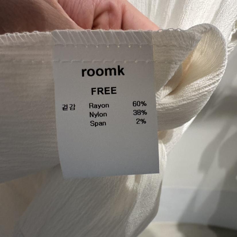 ROOM K-P東大門直郵女裝新品推薦時尚休閑襯衫蕾絲衫褶皺ROOM K襯衫/蕾絲衫