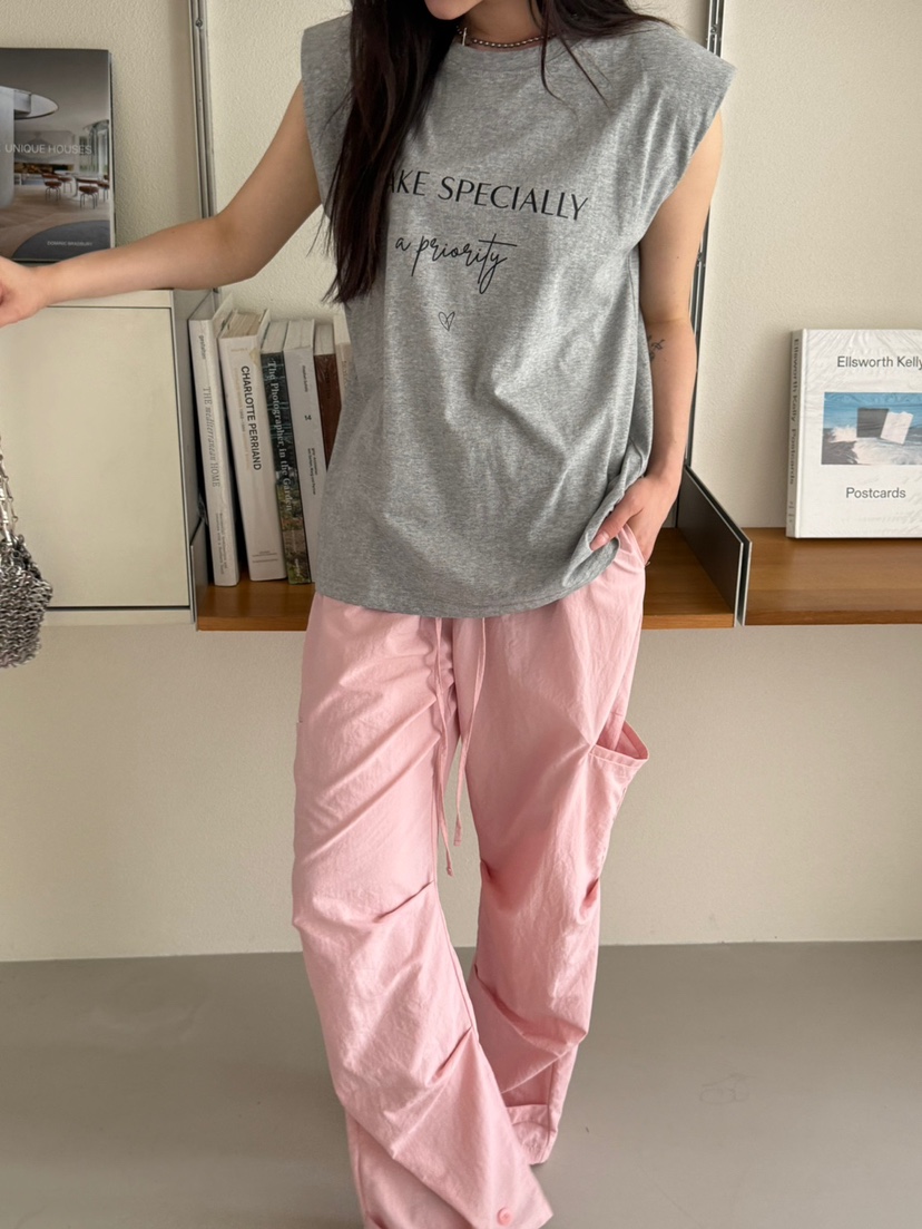 SPECIAL東大門實拍女裝新款時尚推薦人氣職業25春夏吊帶背心SPECIAL吊帶/背心