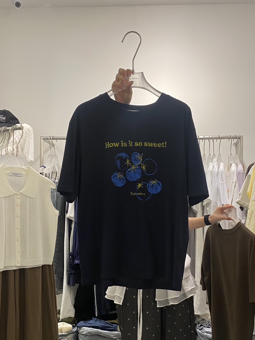 LOOKK韓國直郵女裝新品職業人氣真品推薦25春夏時尚休閑T恤LOOKKT恤圖色3