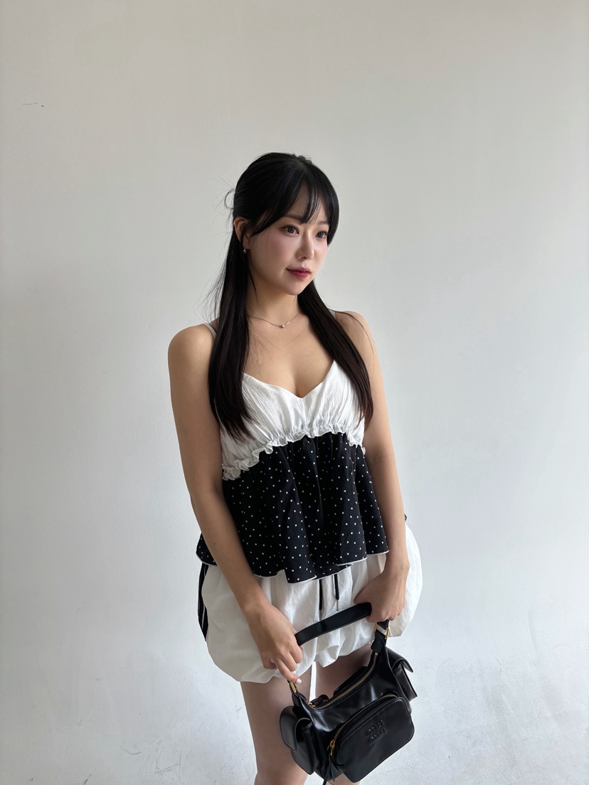 TOO HOT韓國代購女裝新款時尚真品人氣25春夏推薦吊帶背心TOO HOT吊帶/背心