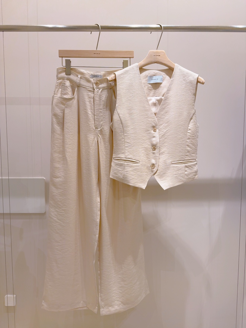 LIMLIMLIM東大門實拍女裝新品推薦休閑真品25春夏時尚熱賣馬甲LIM LIM LIM馬甲