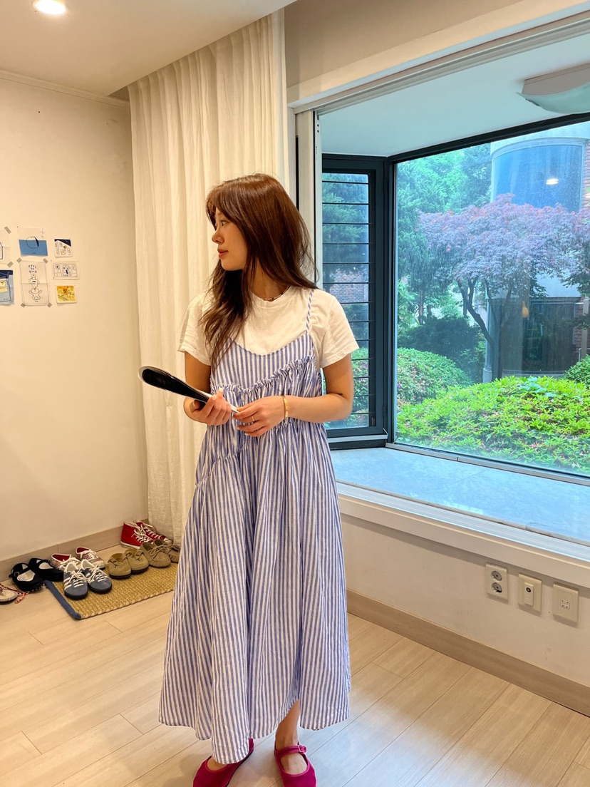 AT NOTE東大門實拍女士新款25春夏真品職業休閑連衣裙荷葉邊AT NOTE連衣裙