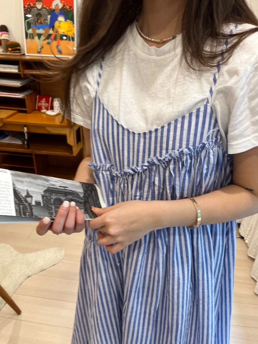 AT NOTE東大門實拍女士新款25春夏真品職業休閑連衣裙荷葉邊AT NOTE連衣裙