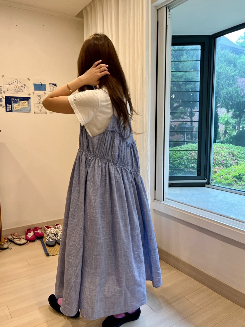 AT NOTE東大門實拍女士新款25春夏真品職業休閑連衣裙荷葉邊AT NOTE連衣裙