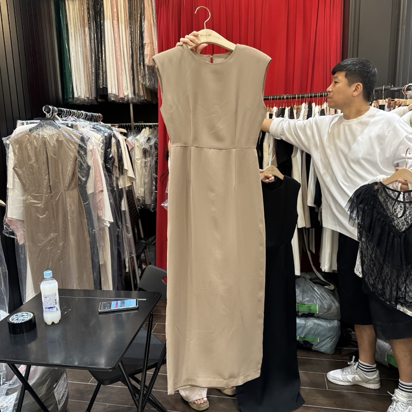 HERISH-HAUTE韓國直郵女裝新品25春夏休閑熱賣真品人氣連衣裙HERISH-HAUTE連衣裙圖色2