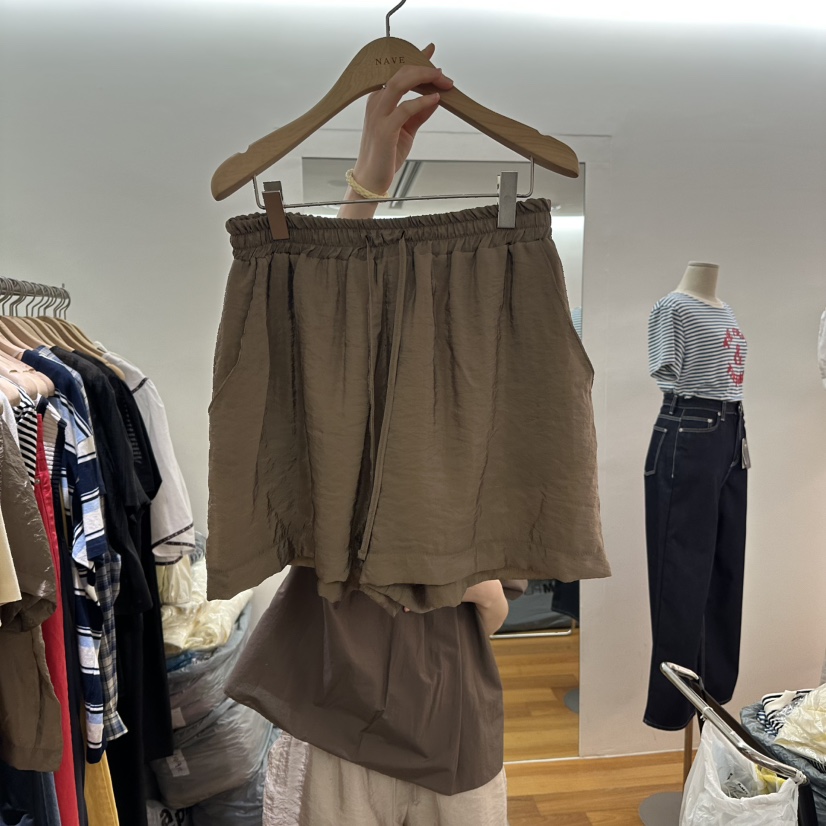 NAVE東大門實拍女裝新品真品熱賣時尚推薦25春夏人氣休閑短褲NAVE短褲圖色2