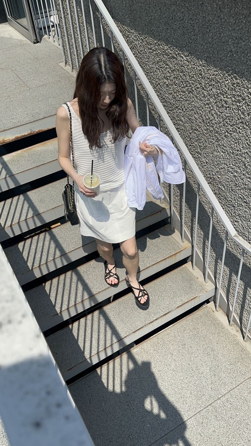 ERUME韓國直郵㊣東大門實拍女裝新款時尚休閑推薦熱賣人氣短裙ERUME短裙
