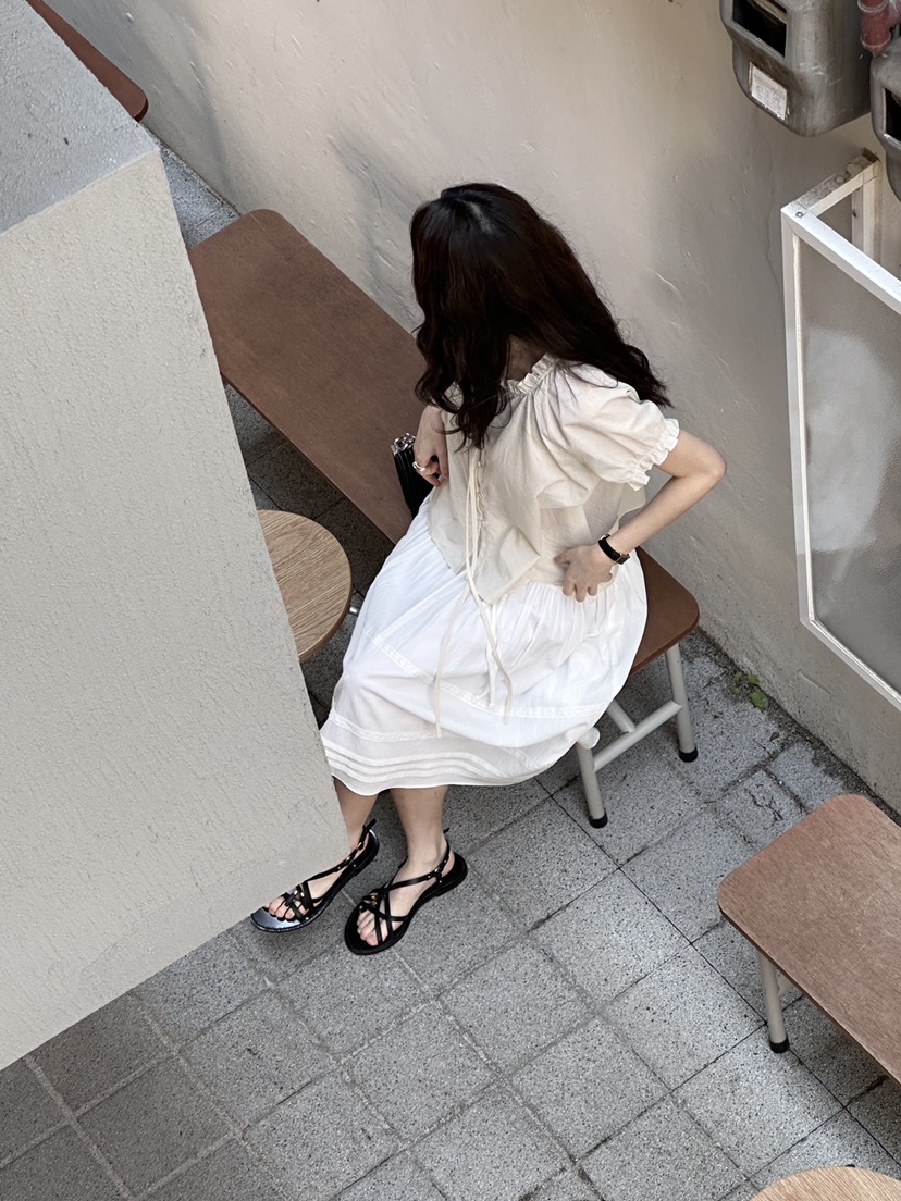 ERUME韓國㊣直郵東大門代購女裝新款時尚25春夏人氣襯衫蕾絲衫ERUME襯衫/蕾絲衫