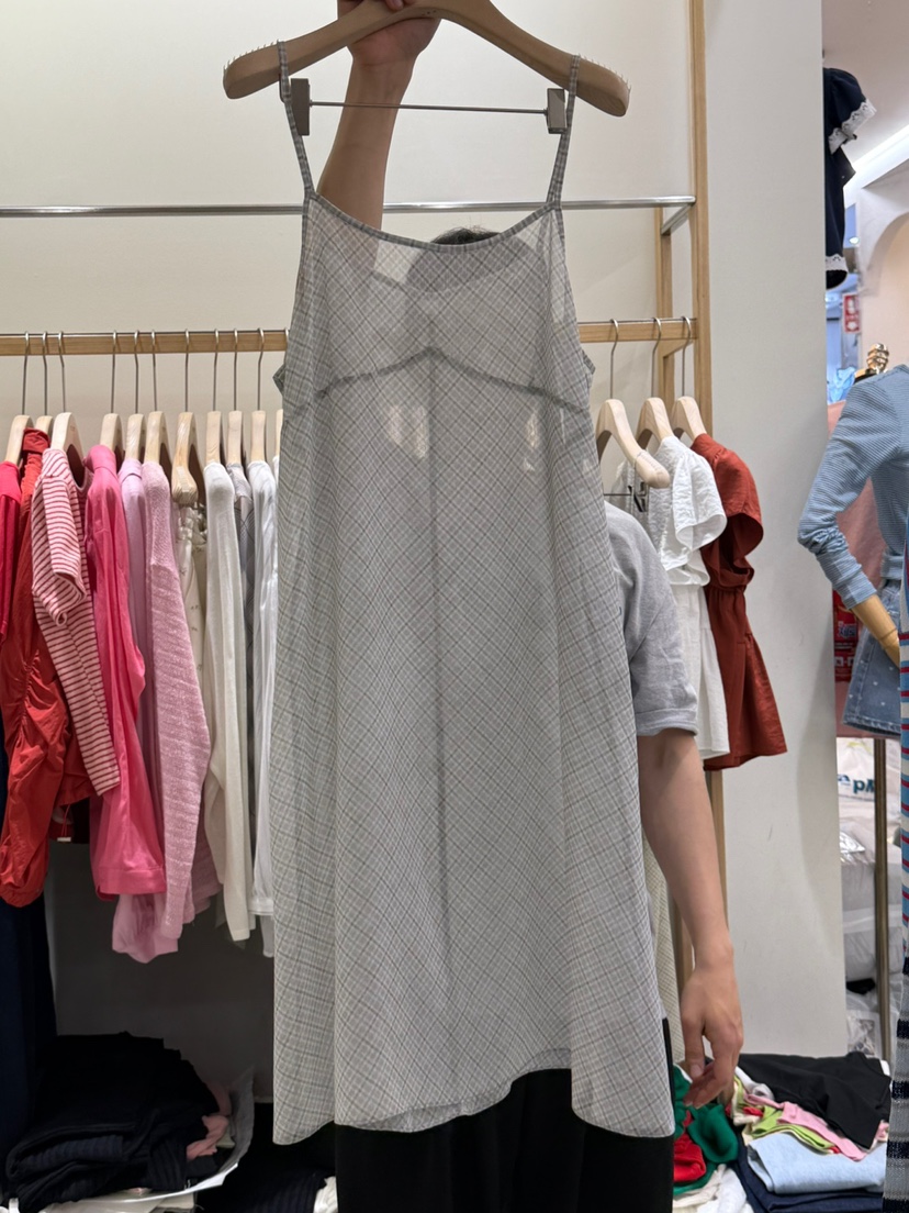 EUM韓國直郵㊣女裝新品25春夏推薦休閑人氣時尚熱賣連衣裙EUM連衣裙圖色2
