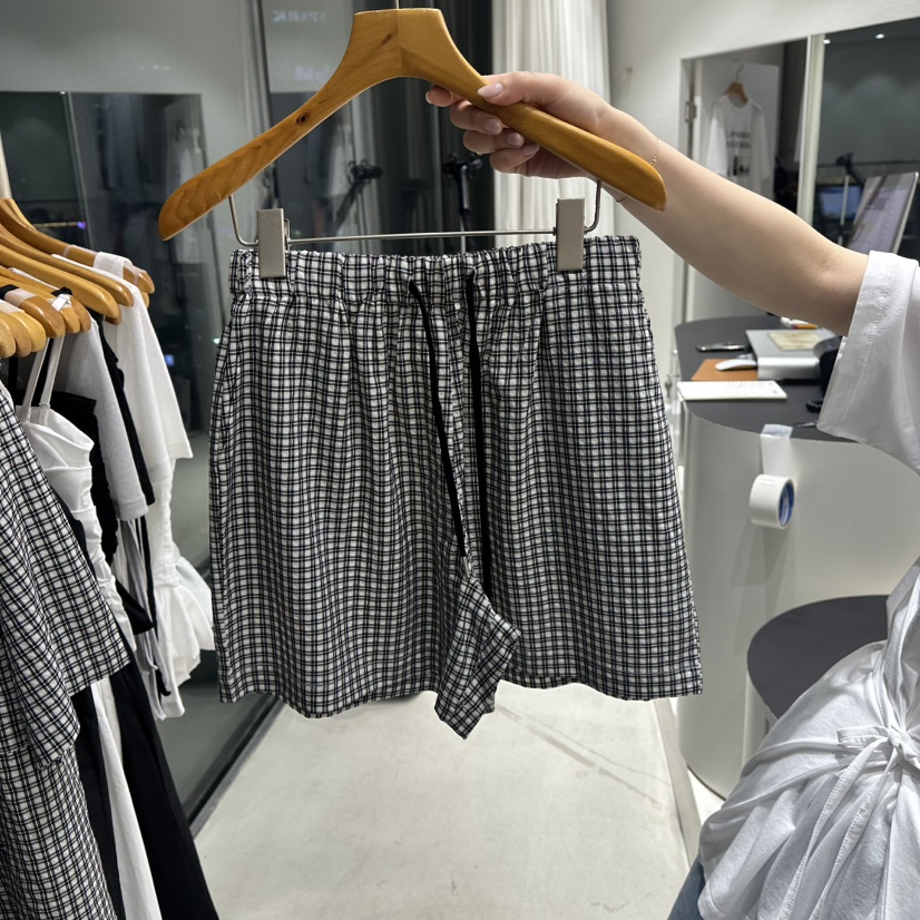 TREND SELLER/G韓國直郵㊣東大門實拍女裝新品熱賣人氣短褲G/TREND SELLER短褲