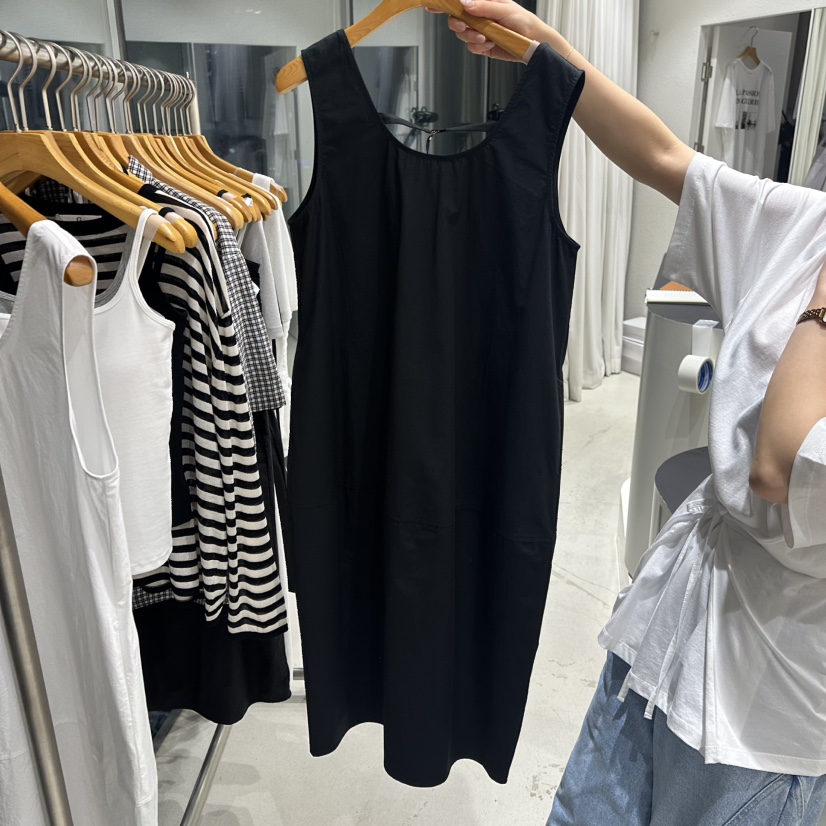 TREND SELLER/G韓國直郵㊣女裝新品人氣時尚推薦連衣裙鏤空G/TREND SELLER連衣裙圖色2