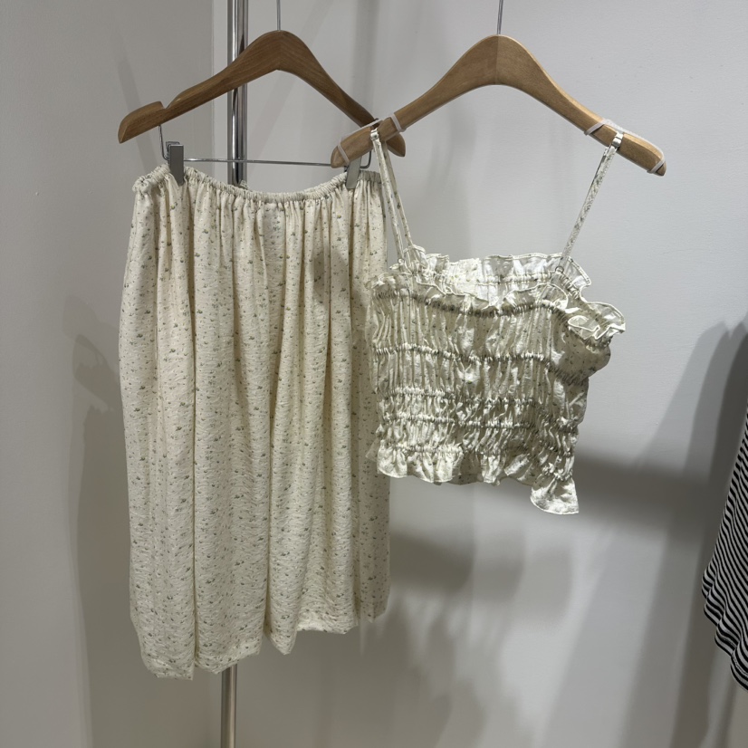ART IS OVER韓國直郵㊣東大門實拍女裝新品推薦熱賣25春夏套裝ART IS OVER套裝
