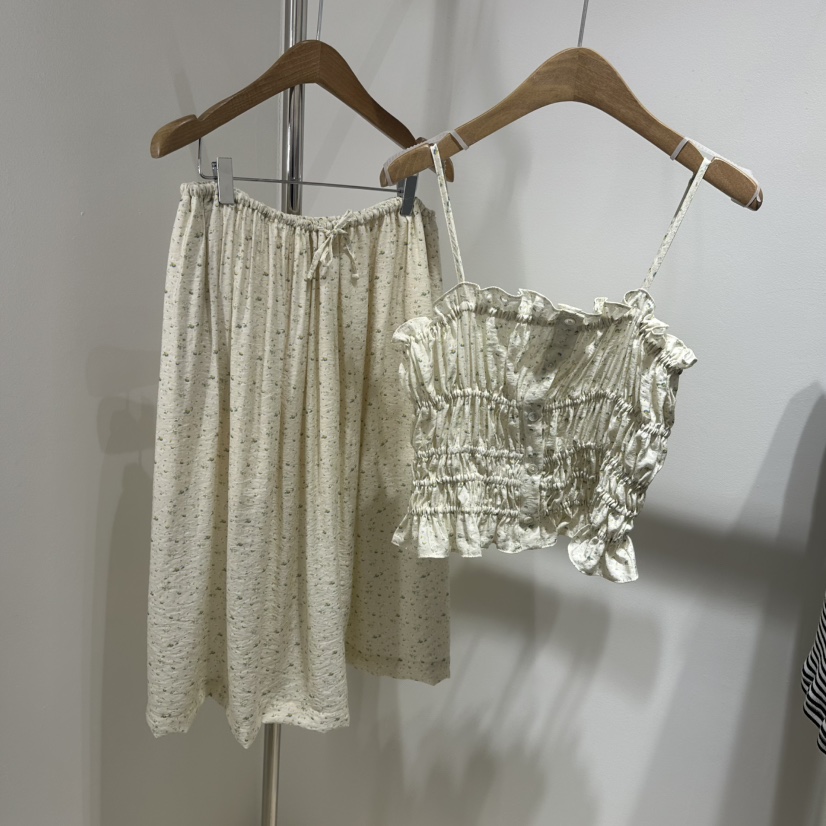 ART IS OVER韓國直郵㊣東大門實拍女裝新品推薦熱賣25春夏套裝ART IS OVER套裝