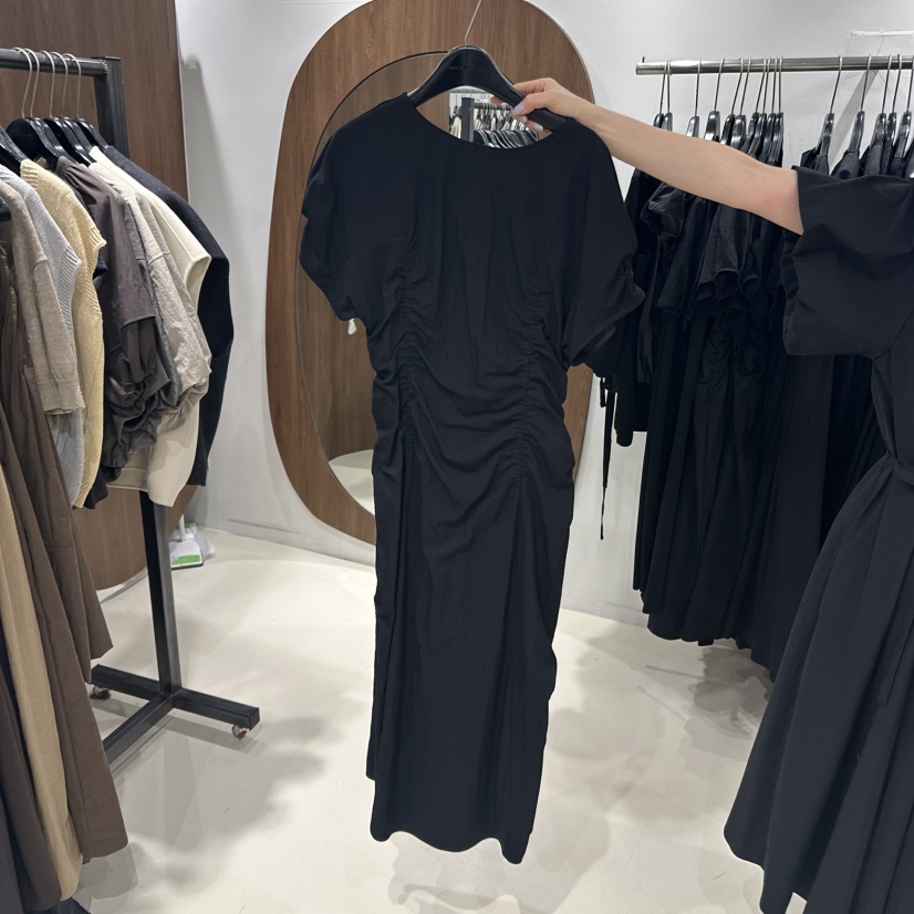 ANDYOUEDITION直郵韓國代購㊣女裝新款熱賣人氣時尚連衣裙褶皺ANDYOUEDITION連衣裙圖色2