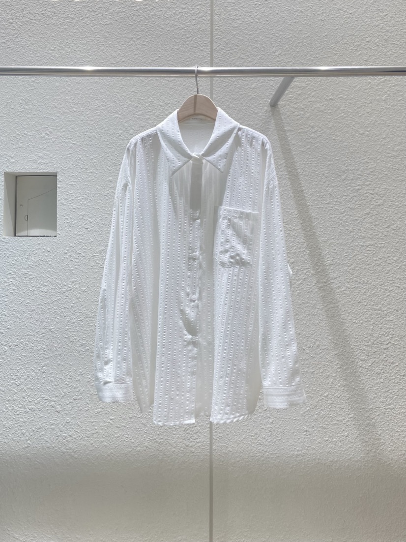 PLAYBUTTON-P韓國直郵㊣女裝新品休閑25春夏時尚襯衫蕾絲衫PLAYBUTTON襯衫/蕾絲衫