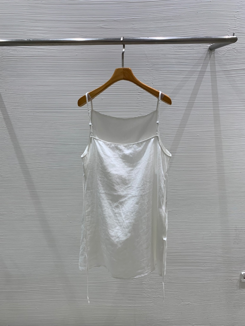 LUCY SALON韓國直郵㊣東大門實拍女裝新品25春夏吊帶背心柔軟亞麻LUCY SALON吊帶/背心