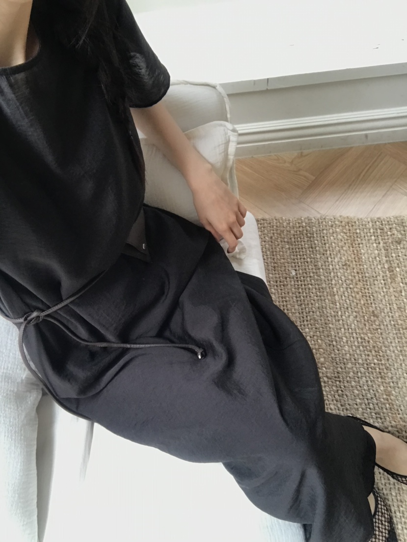 ME MO東大門實拍女士新款職業人氣25春夏熱賣時尚連衣裙羊毛ME MO連衣裙