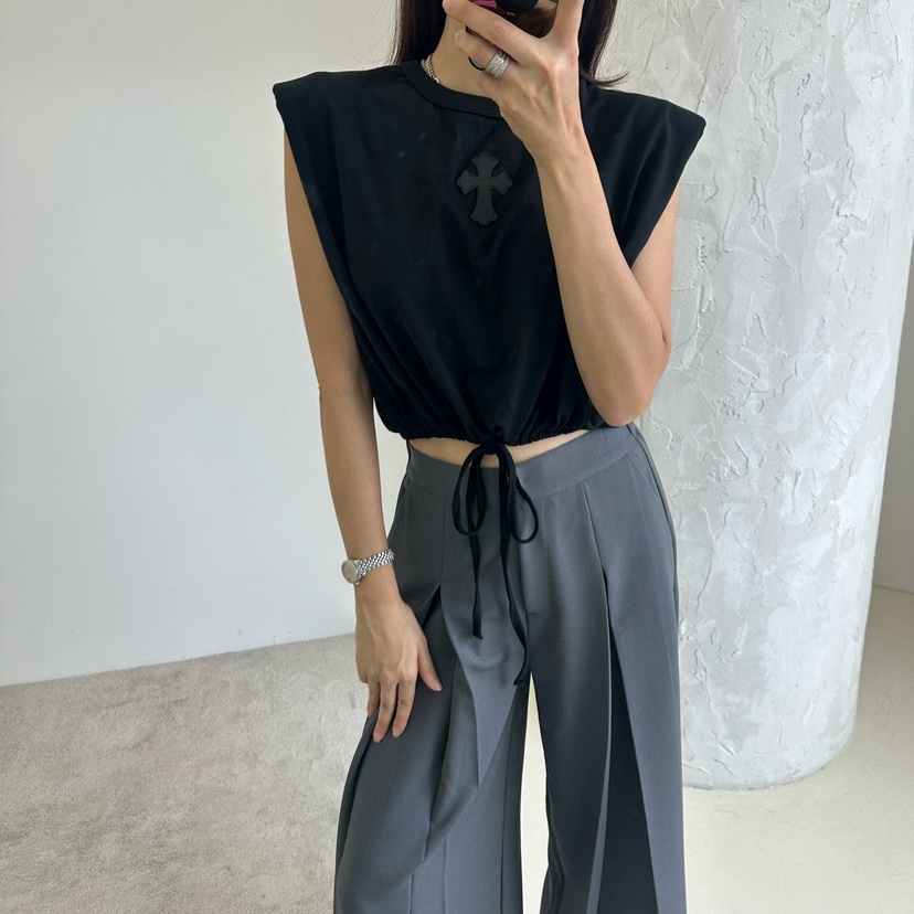 SOUIT韓國㊣直郵東大門代購女裝新品推薦人氣熱賣休閑T恤皮革SOUIT by mabel-LT恤