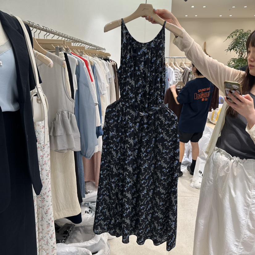GRACIA直郵韓國代購㊣女裝新品熱賣25春夏休閑人氣時尚連衣裙GRACIA連衣裙圖色2