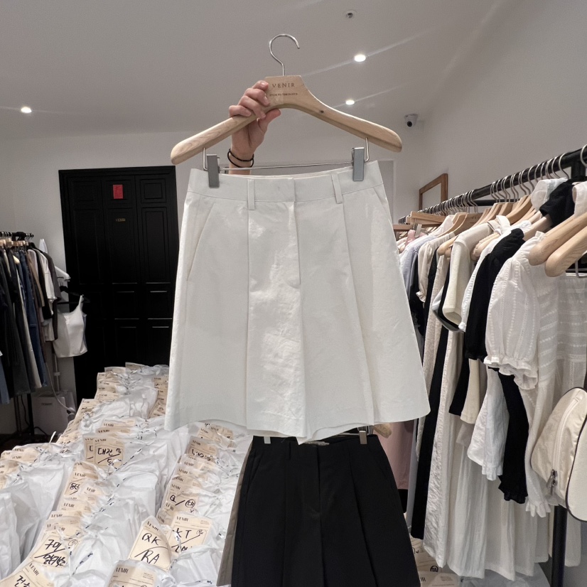 VENIR-a韓國直郵㊣女裝新品25春夏休閑推薦熱賣時尚人氣短褲VENIR-a短褲圖色1